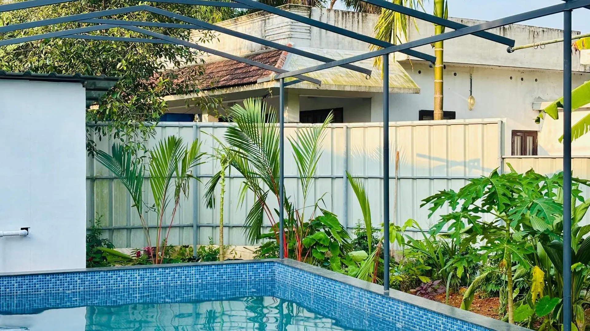 Champakulam Good Friends Inn 0*,  הודו