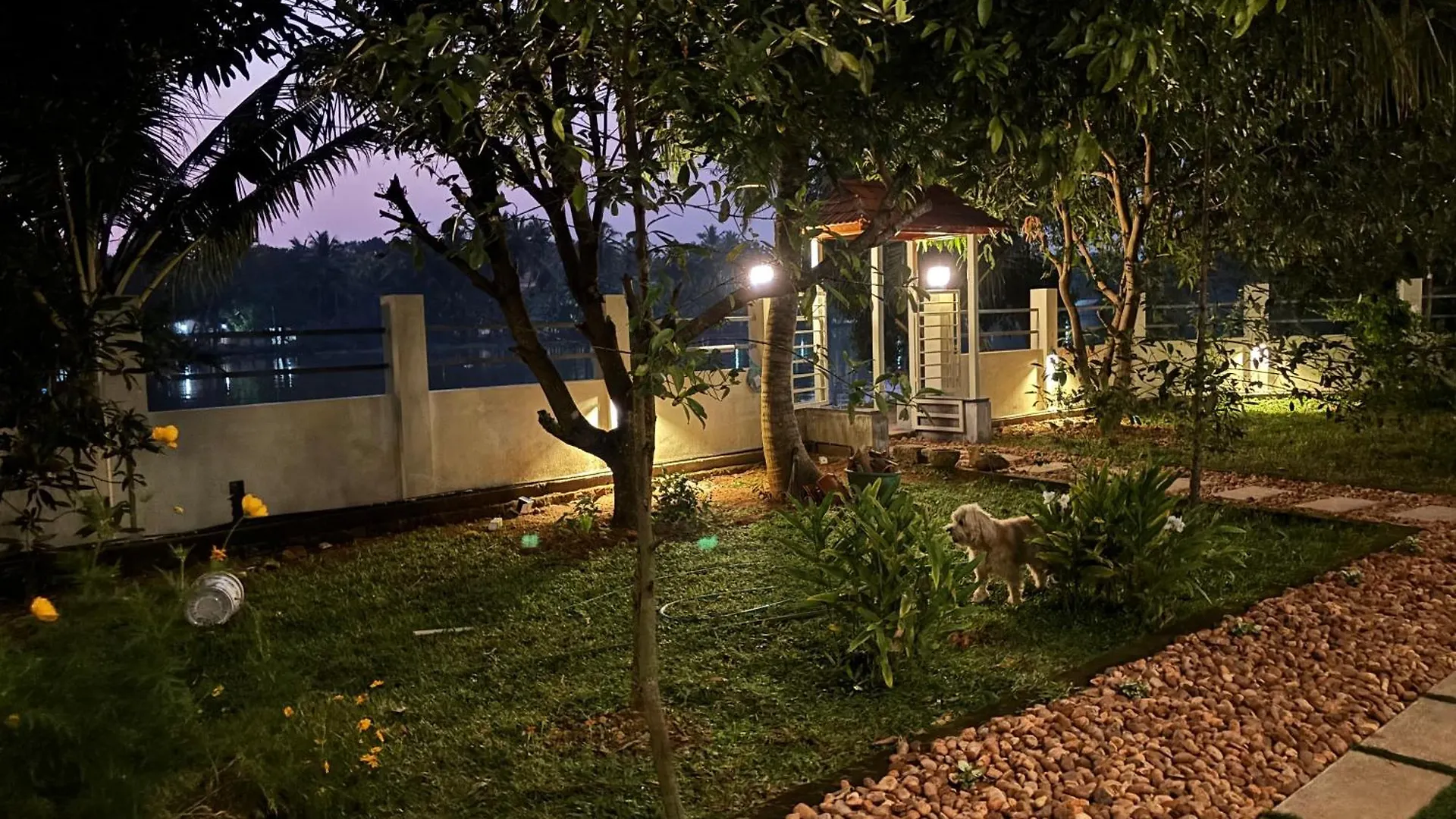 Good Friends Inn Champakulam 0*,  Indie
